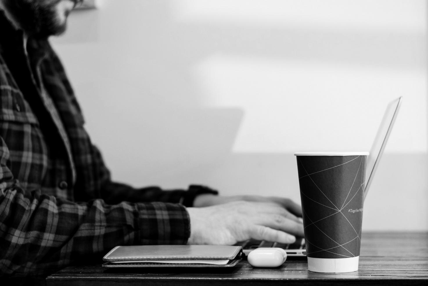 Travail collaboratif sur documents financiers